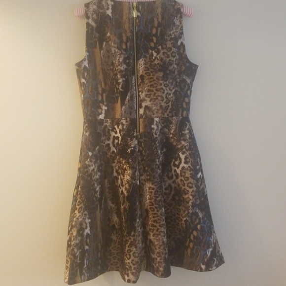 Gorgeous Animal Print Jennifer Lopez Dress 8 - Picture 4 of 6